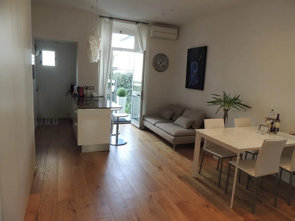 フィレンツェCasa Rinucciniアパートメント アパート